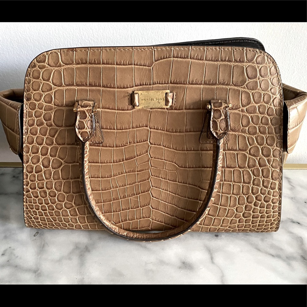 Micheal Kors Croco Bag